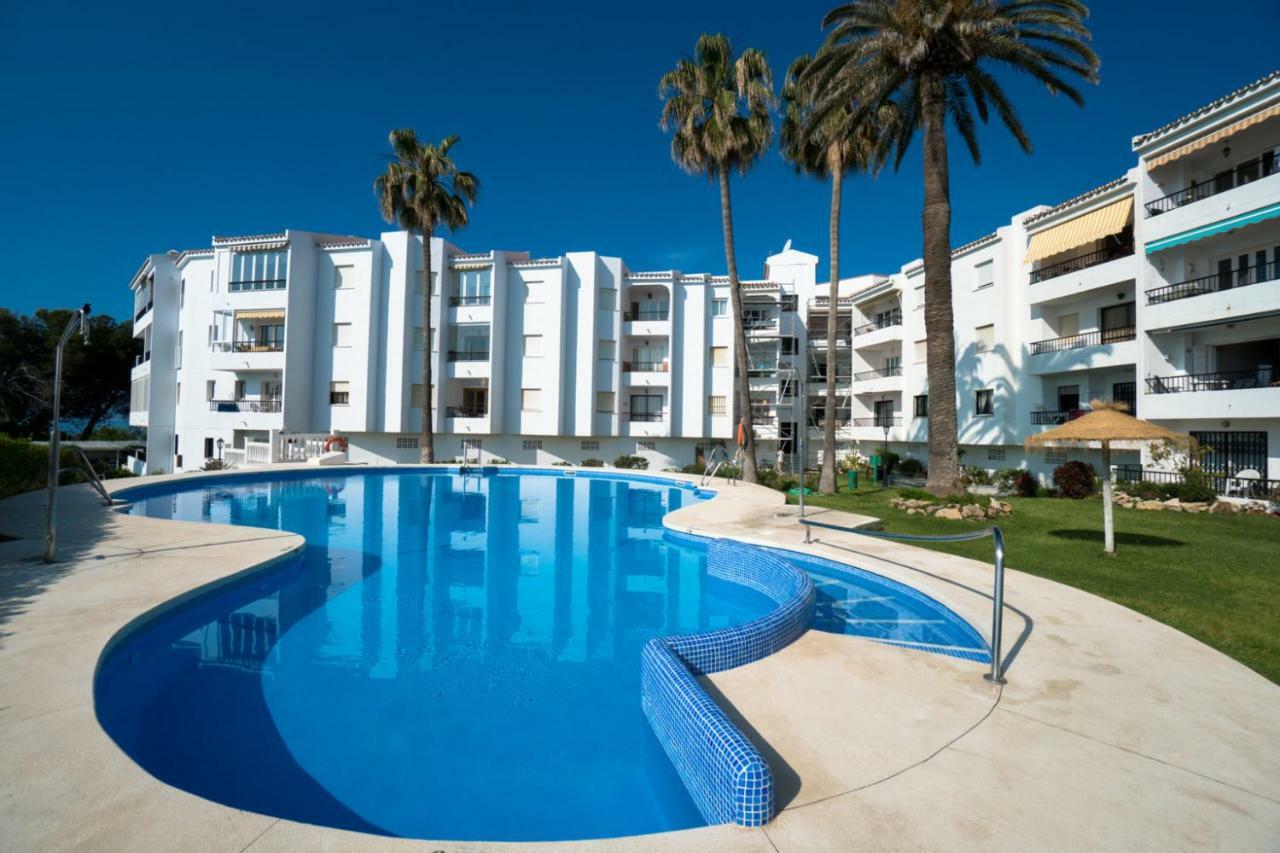 Palmeras 80 Menyber Nerja Exterior photo