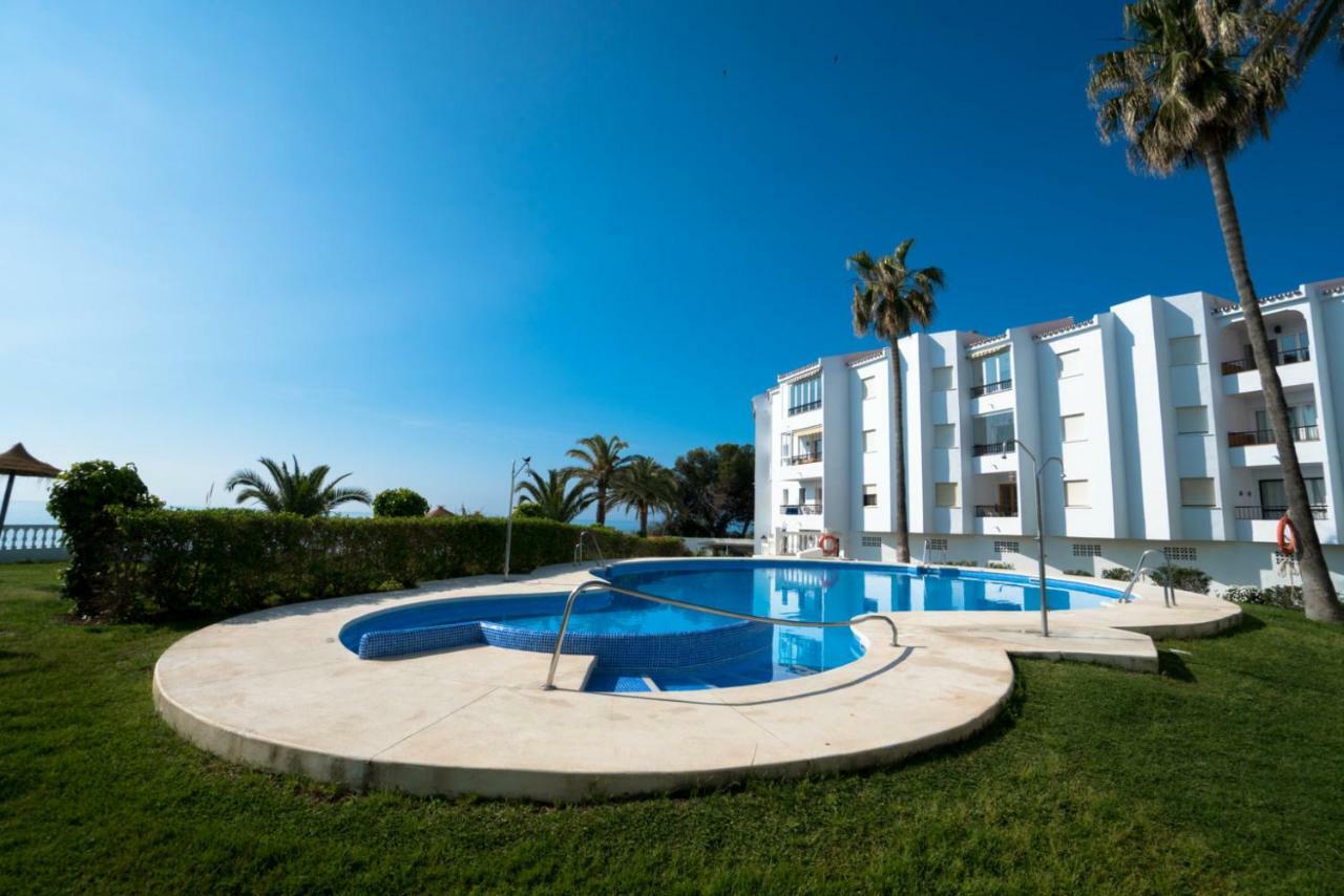 Palmeras 80 Menyber Nerja Exterior photo